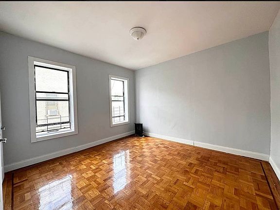 4th image of 285 Hawthorne St APT 203