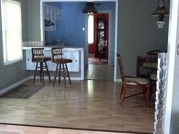 2nd image of 314 Natchez Blvd
