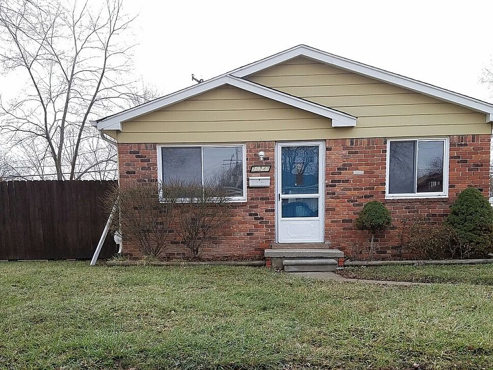 1st image of 26243 Clancy St