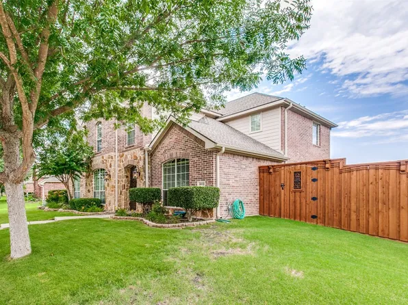 8013 Wilmington Dr, Rowlett, TX 75089
