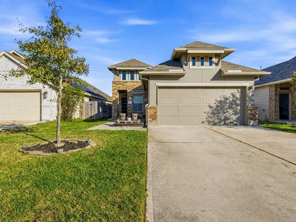 2930 Yaupon Grove Ln, Conroe, TX 77385