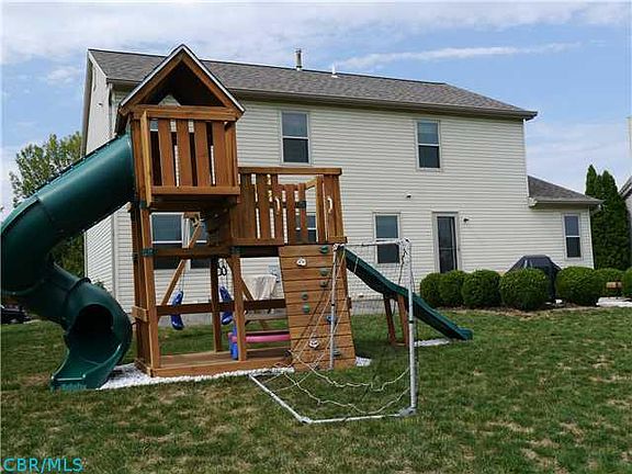 2nd image of 4670 Windrow Dr