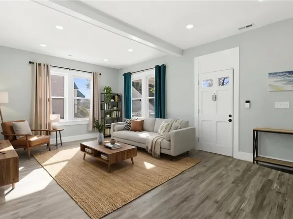 62 Buxton Ave, Newport News, VA 23607