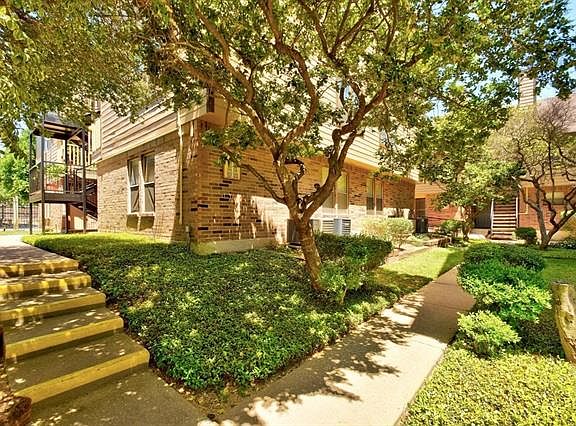 2nd image of 5608 Cougar Dr APT 224