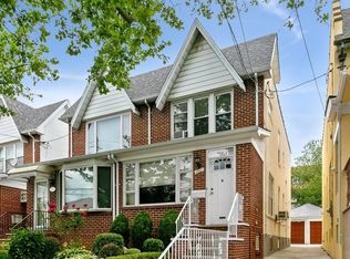 1053 80th St, Brooklyn, NY 11228