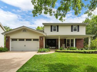 611 Wynn Pl, Ballwin, MO 63021