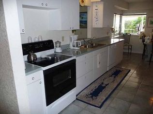 4600 Betelnut St, Boca Raton, FL 33428