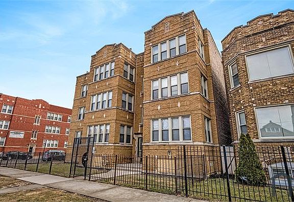 2nd image of 1621 W 80th St #8001