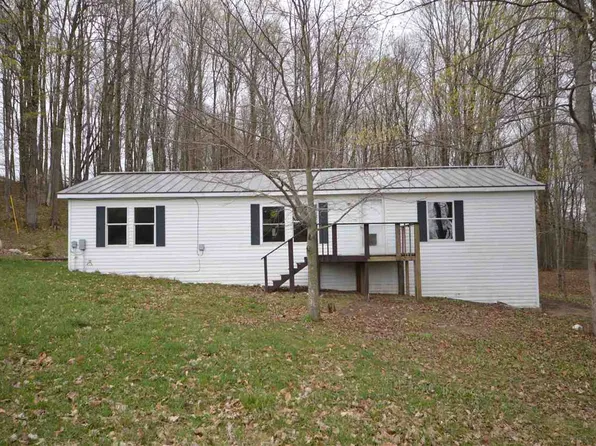 4280 E Old State Rd, East Jordan, MI 49727
