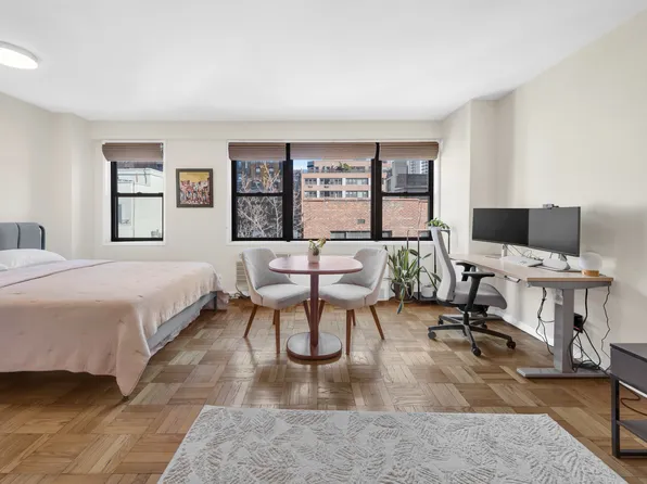 345 East 52nd Street image 1 of 5