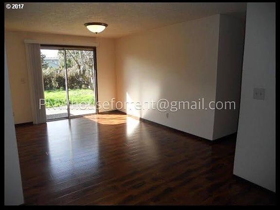 4th image of 10508 NW 29th Ave