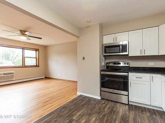 4th image of 342 Beach Ave APT 1A