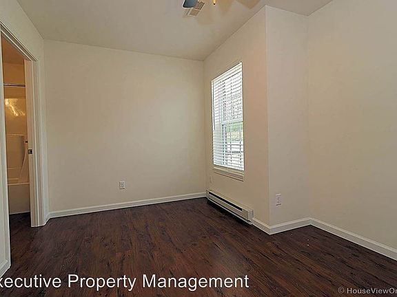 5th image of 1112 Bertling St APT 811