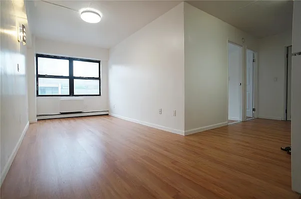 Rented by R New York | media 18