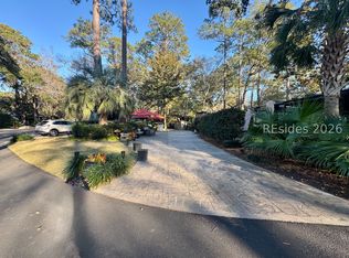 133 Arrow Rd #206, Hilton Head Island, SC 29928