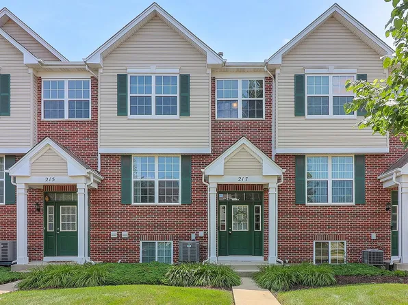 217 S Oak Creek Ln, Romeoville, IL 60446