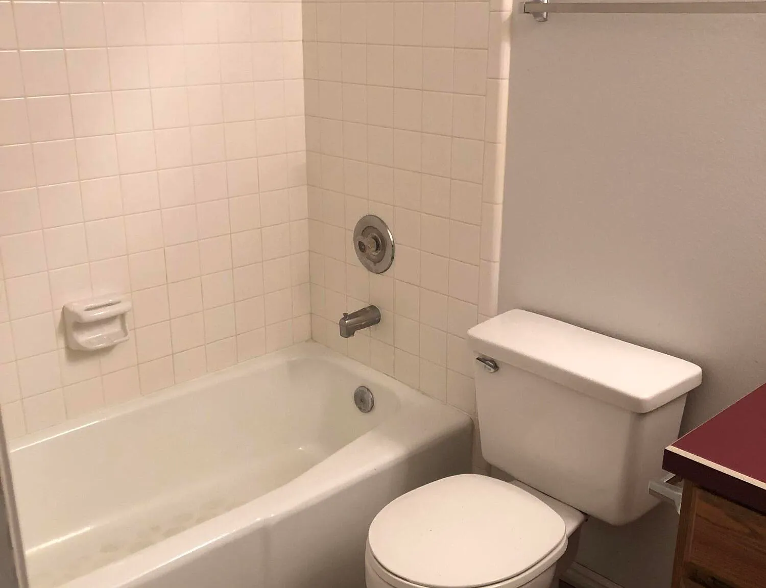 2 bed, $1,400 — Photo 3