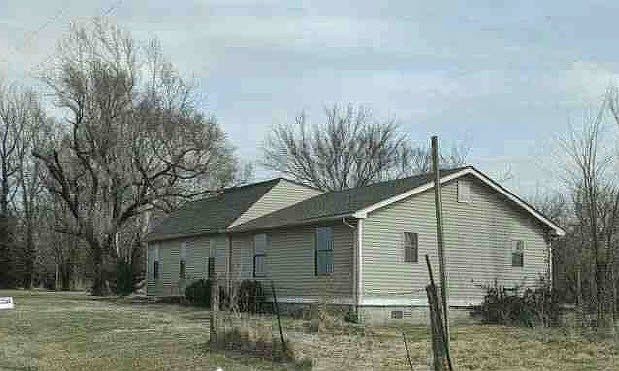 2nd image of 1033 W Highway Aa