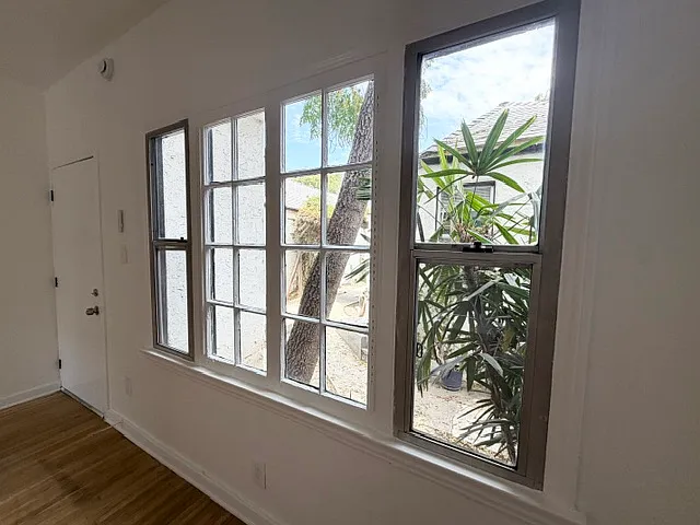 1 bed, 575 sqft, $2,395 — Photo 2