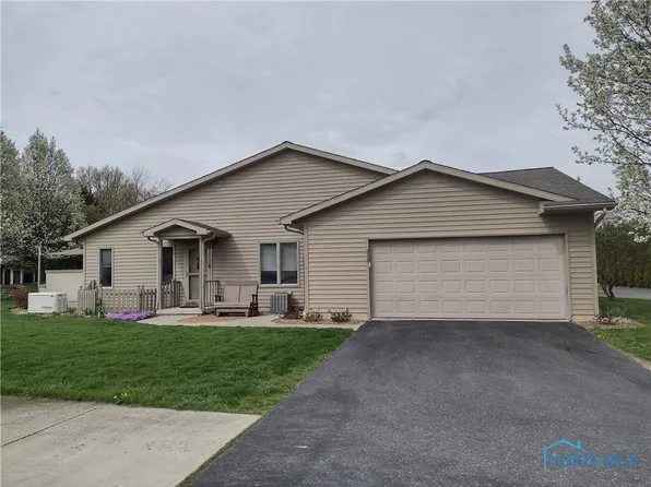 312 Park Pl, Archbold, OH 43502