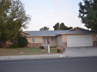 108 W Hazelwood Dr, Lemoore, CA 93245