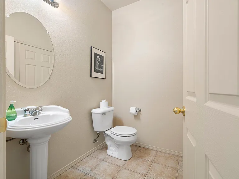 6005 Mia Ln — Photo 41