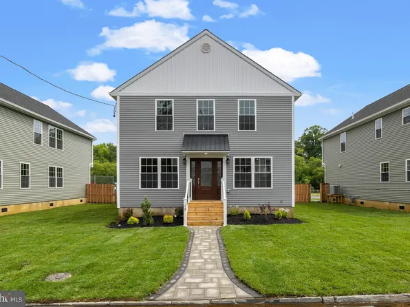 12 W Monroe St, Mount Holly, NJ 08060