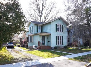 95 Chapin St, Canandaigua, NY 14424