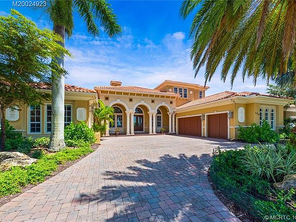 2nd image of 154 SW Palm Cove Dr