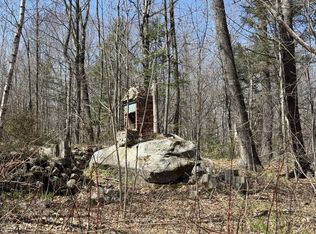 8 Williams Rd, Vassalboro, ME 04989