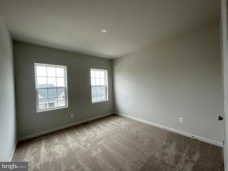 200 Norland Knoll Dr — Photo 4