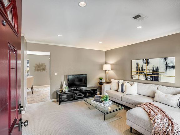 3rd image of 5084 Sutter Creek Cir