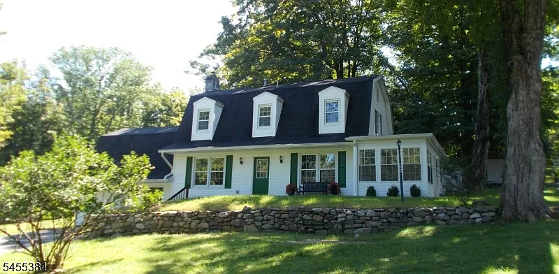 2 Millbrook Stillwater Rd