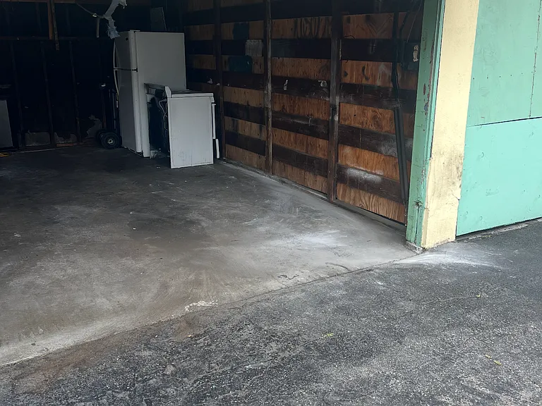 534 Stepney St #5 — Photo 5