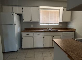 2920 E Cicero St, Mesa, AZ 85213