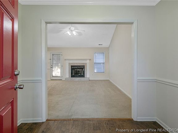 4th image of 4027 Batesburg Dr