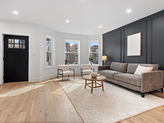 4th image of 858 N Richmond St