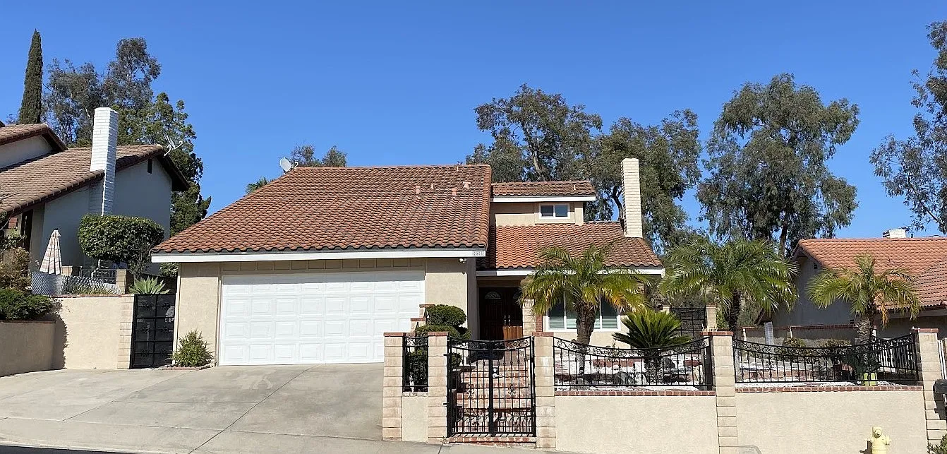 4 bed, 2131 sqft, $4,300 — Photo 1