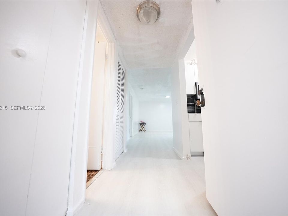 1st image of 21121 SW 85th Ave APT 117