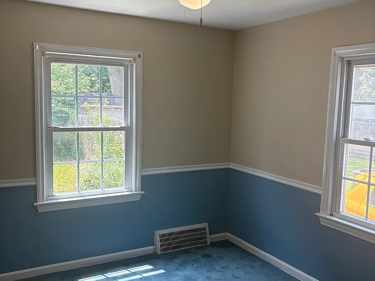 1409 Mayview Ave — Photo 8