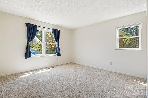 28 Capri Ln #3-A