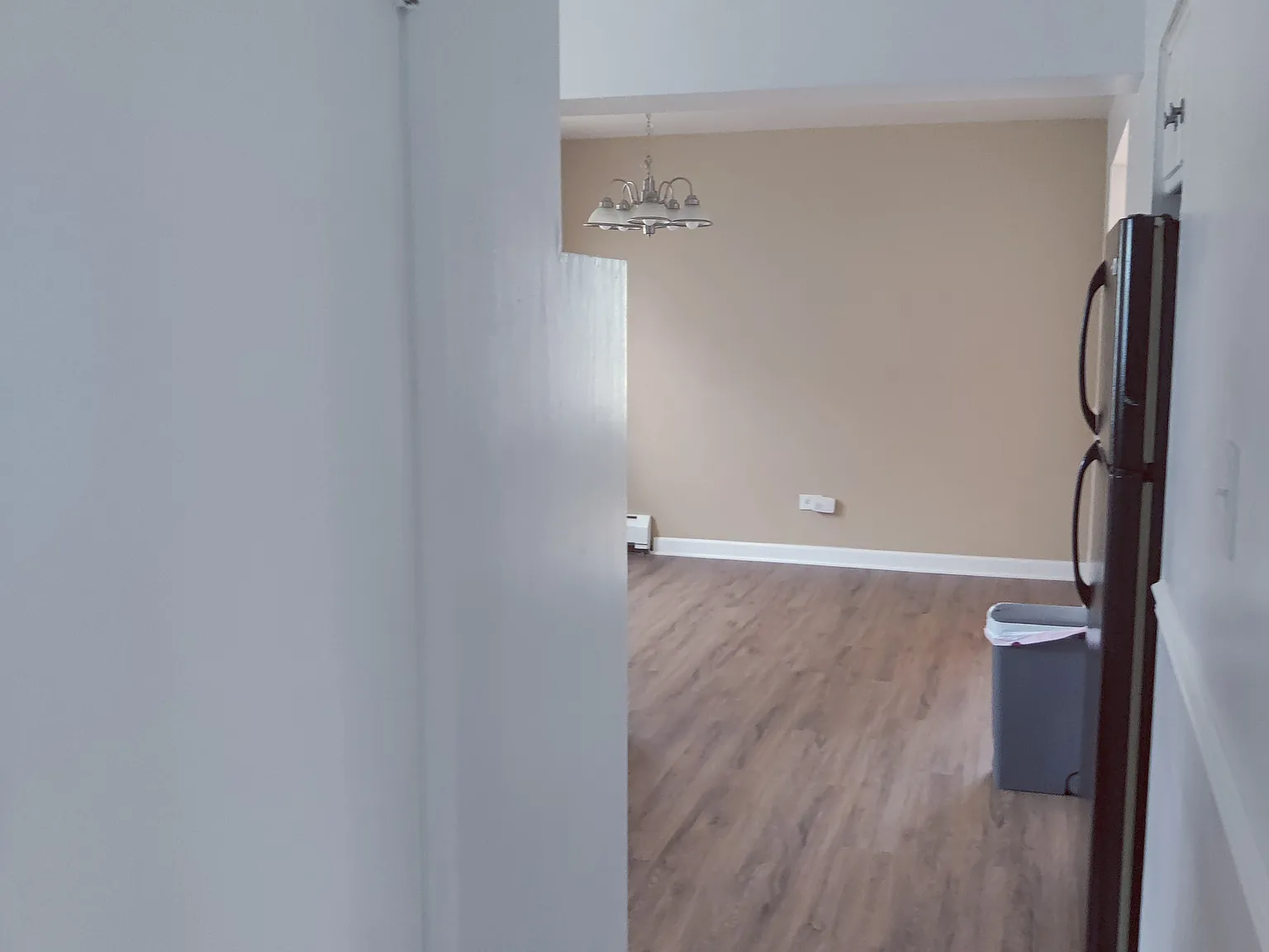 3 bed, $1,600 — Photo 3