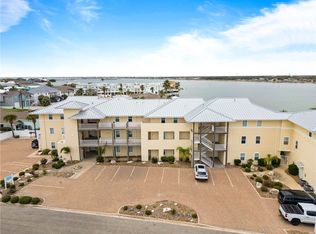 28 Sandollar St Unit D2, Rockport, TX 78382