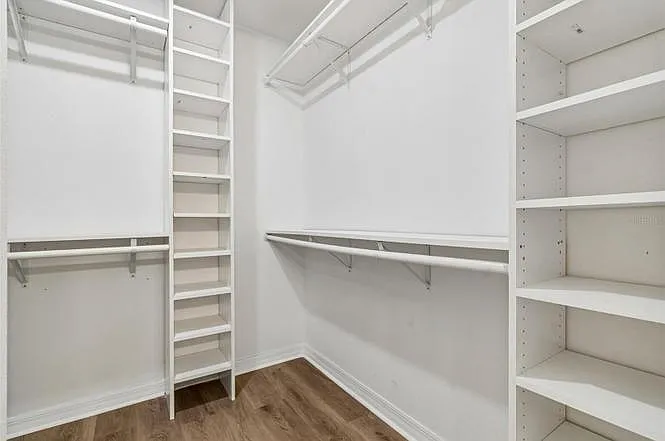 1009 Culbreath Green Ct — Photo 14
