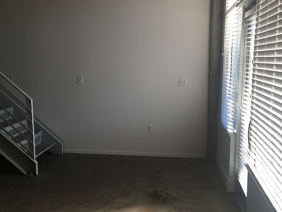 3rd image of 120 S Harbor Blvd