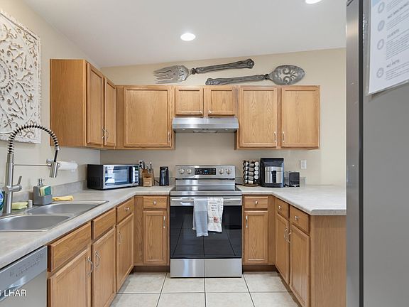 5th image of 1096 Rolling Hills Dr