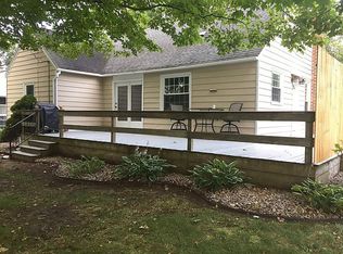 22 S Gibbs St, White Cloud, MI 49349
