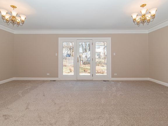 5th image of 1203 S Kaspar Ave