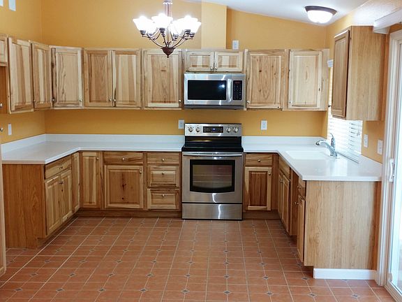 new kitchen and appliances