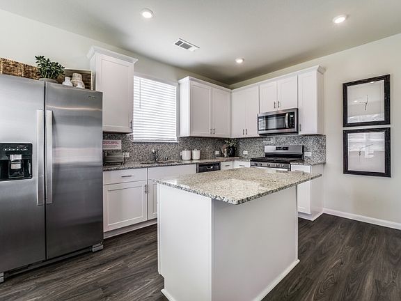 Island Kitchen